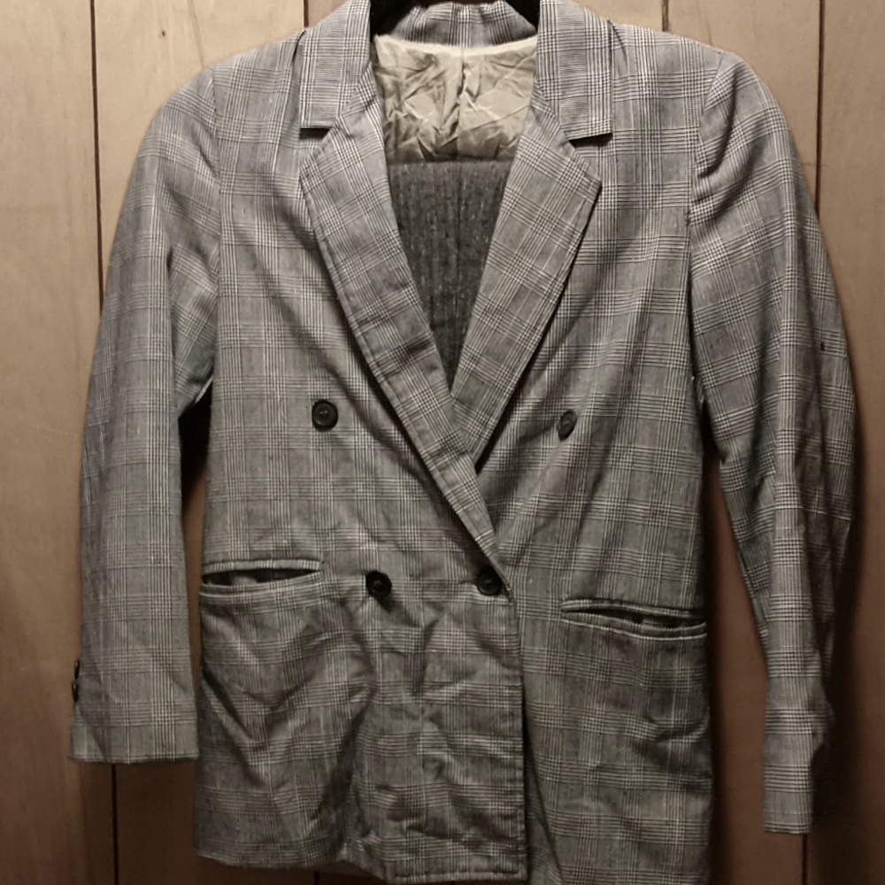 Suit